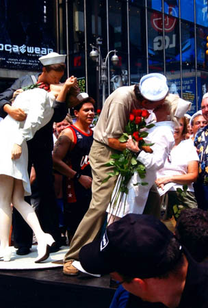 VJ_DAY_NYC006